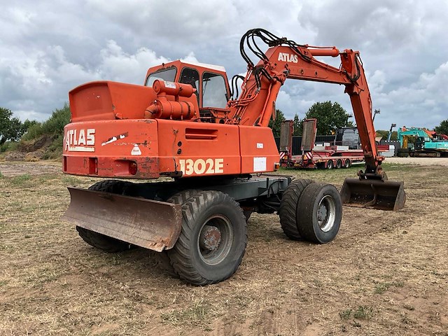 1980 atlas ab1302 d banden graafmachine - afbeelding 21 van  32