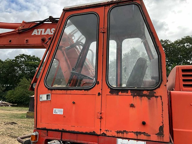 1980 atlas ab1302 d banden graafmachine - afbeelding 30 van  32