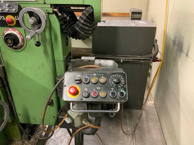 1980 deckel fp3l v freesmachine - afbeelding 3 van  13