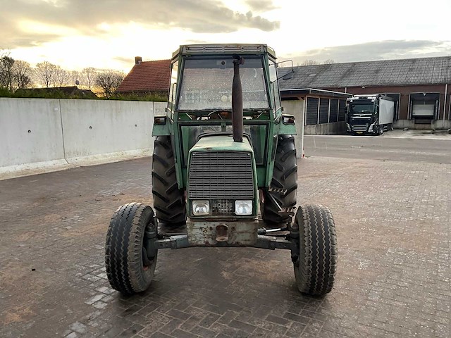 1980 fendt farmer 104 ls turbomatic tweewielaangedreven landbouwtractor - afbeelding 12 van  19