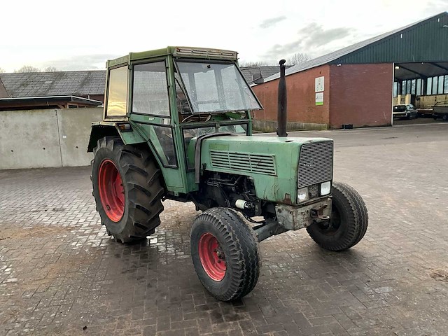 1980 fendt farmer 104 ls turbomatic tweewielaangedreven landbouwtractor - afbeelding 13 van  19