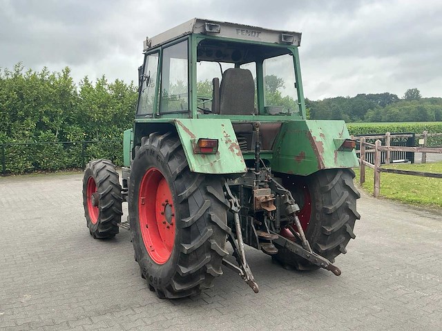 1980 fendt favorit 611 lsa vierwielaangedreven landbouwtractor - afbeelding 2 van  37
