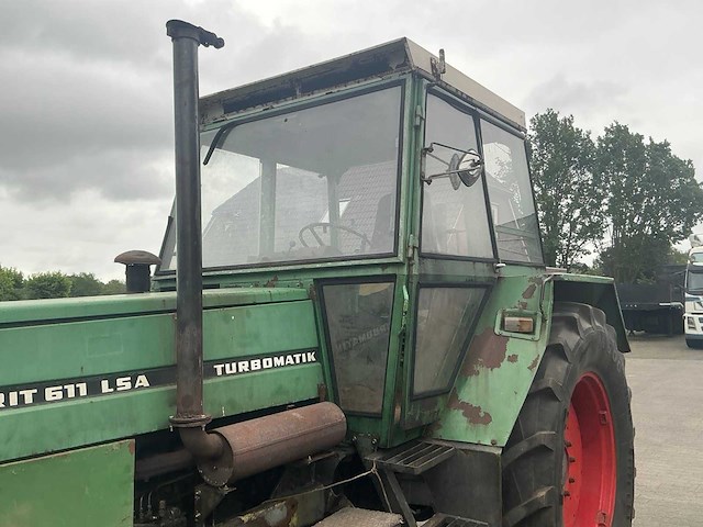 1980 fendt favorit 611 lsa vierwielaangedreven landbouwtractor - afbeelding 11 van  37