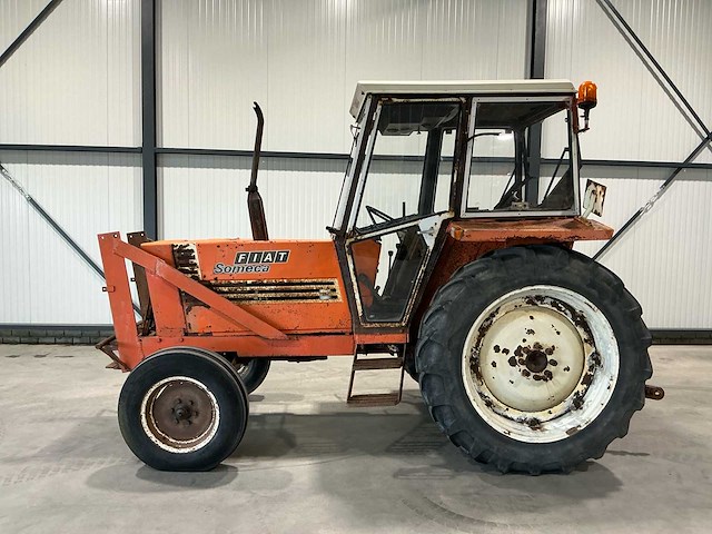 1980 fiat 780 tweewielaangedreven landbouwtractor - afbeelding 23 van  30