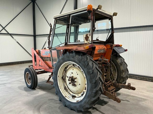 1980 fiat 780 tweewielaangedreven landbouwtractor - afbeelding 26 van  30