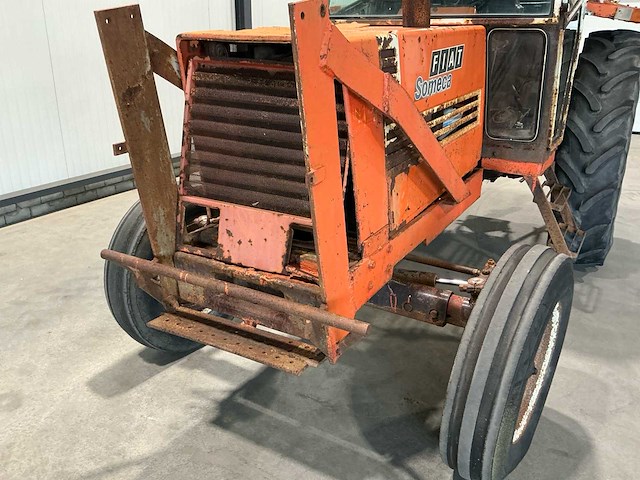 1980 fiat 780 tweewielaangedreven landbouwtractor - afbeelding 8 van  30