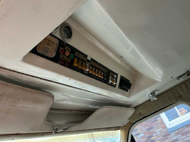 1980 ford 350 ecolinder ambulance - afbeelding 6 van  43