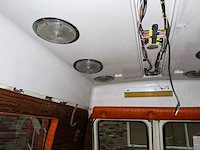 1980 ford 350 ecolinder ambulance - afbeelding 20 van  43