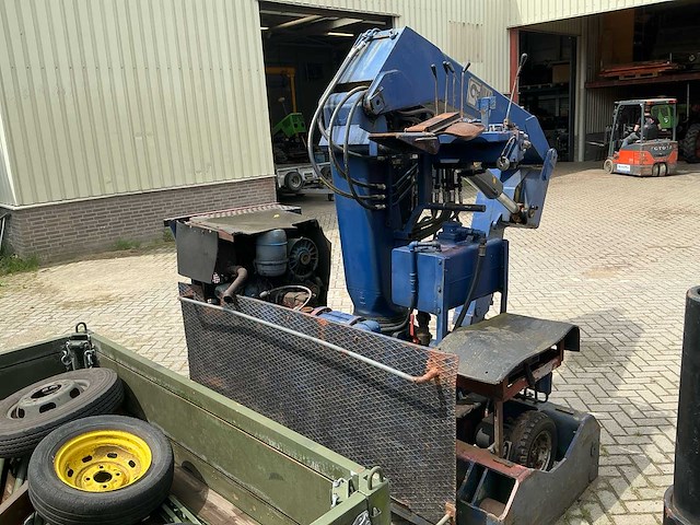 1980 hiab 852-2235a hydraulische laadkraan met diesel motor - afbeelding 22 van  27