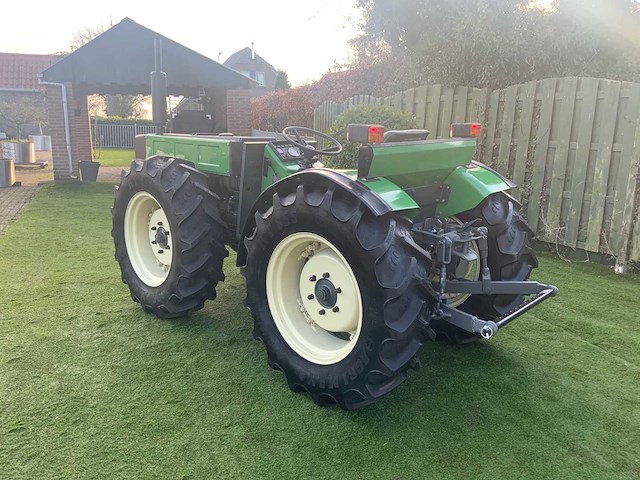 1980 holder a60 turbo vierwielaangedreven tractor - afbeelding 21 van  26