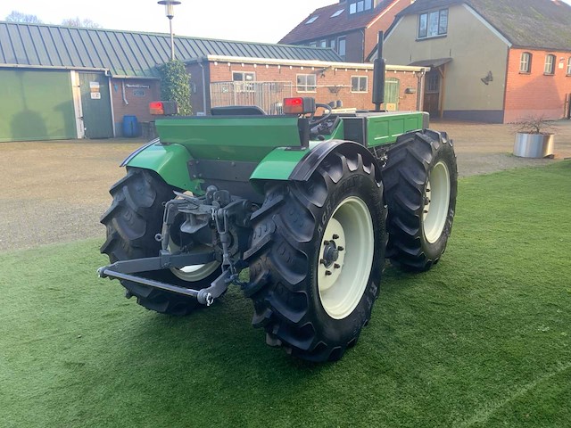 1980 holder a60 turbo vierwielaangedreven tractor - afbeelding 23 van  26