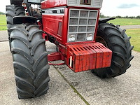 1980 international 1455 vierwielaangedreven landbouwtractor - afbeelding 36 van  39
