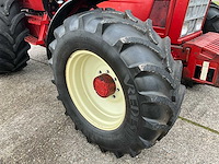 1980 international 1455 vierwielaangedreven landbouwtractor - afbeelding 11 van  39