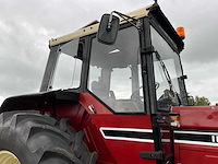 1980 international 1455 vierwielaangedreven landbouwtractor - afbeelding 14 van  39