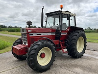 1980 international 1455 vierwielaangedreven landbouwtractor - afbeelding 5 van  39