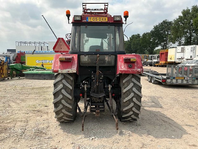 1980 international 845xl vierwielaangedreven landbouwtractor - afbeelding 18 van  19