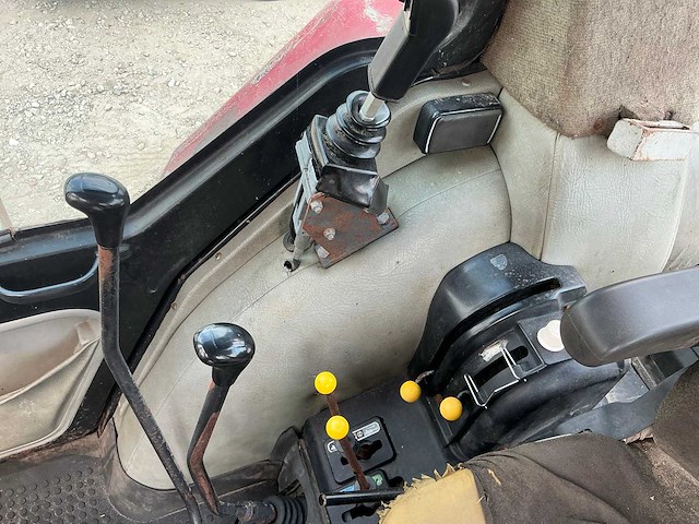 1980 international 845xl vierwielaangedreven landbouwtractor - afbeelding 3 van  10