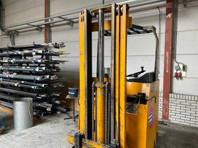 1980 jungheinrich etva 12,5 525dz reach truck - afbeelding 8 van  12