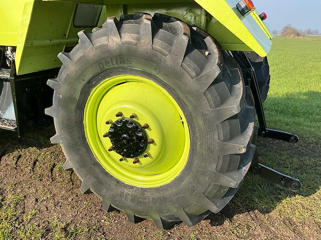 1980 mercedes- benz mb trac 1300 turbo vierwielaangedreven landbouwtractor - afbeelding 8 van  17