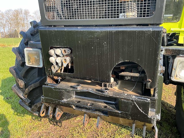 1980 mercedes- benz mb trac 1300 turbo vierwielaangedreven landbouwtractor - afbeelding 7 van  41