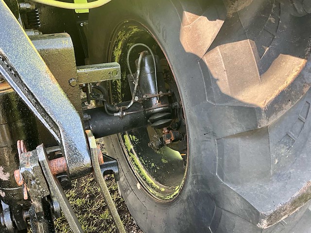 1980 mercedes- benz mb trac 1300 turbo vierwielaangedreven landbouwtractor - afbeelding 15 van  41