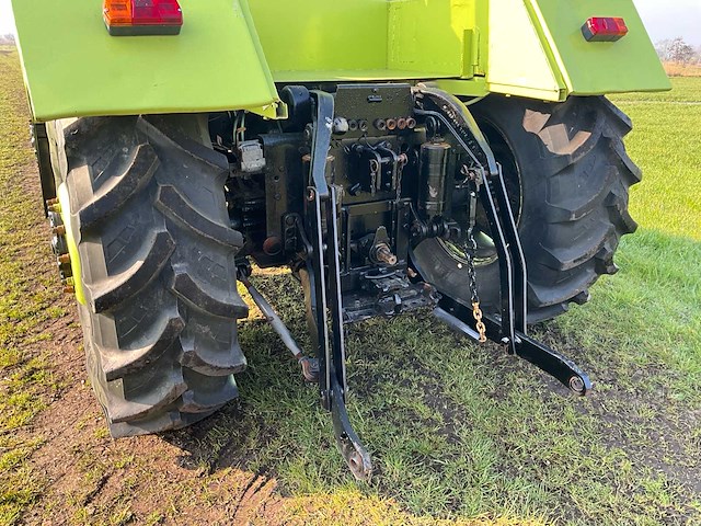 1980 mercedes- benz mb trac 1300 turbo vierwielaangedreven landbouwtractor - afbeelding 16 van  41