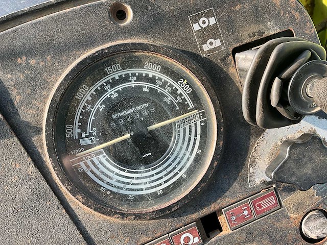 1980 mercedes- benz mb trac 1300 turbo vierwielaangedreven landbouwtractor - afbeelding 28 van  41