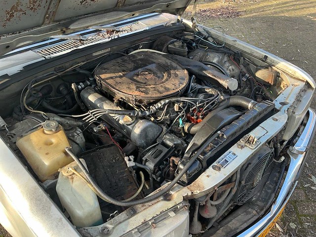 1980 mercedes-benz s-klasse 350 se v8 personenauto - afbeelding 30 van  39