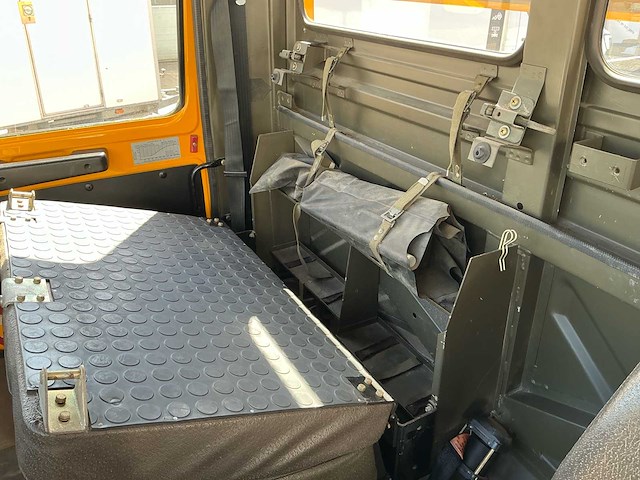 1980 mercedes-benz unimog 435 transportvoertuig - afbeelding 41 van  58