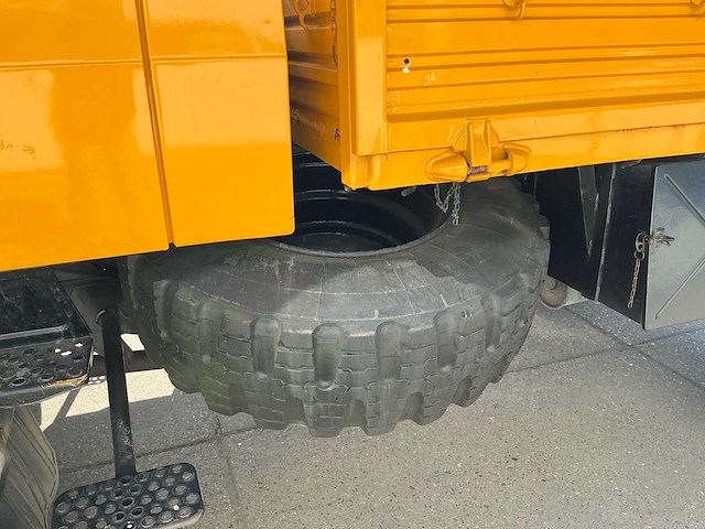 1980 mercedes-benz unimog 435 transportvoertuig - afbeelding 9 van  55