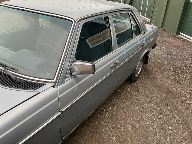 1980 mercedes-benz w123 300d wegenbelasting vrij ! personenauto - afbeelding 6 van  29