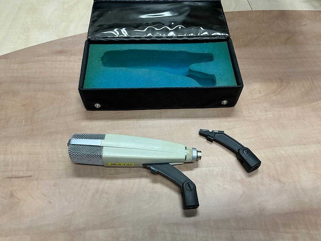 1980 sennheiser md421 microfoon - afbeelding 1 van  6