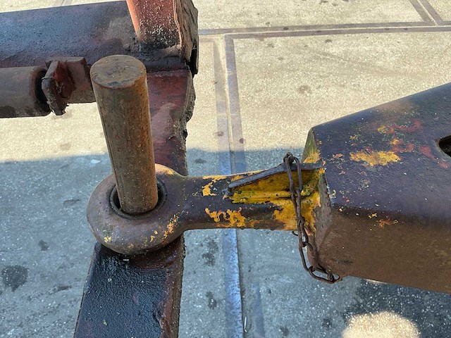 1980 veenhuis 3200 mesttank - afbeelding 7 van  13