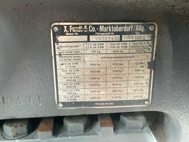 1981 - fendt - 309lsa - turbomatik - vierwielaangedreven landbouwtractor - afbeelding 22 van  29