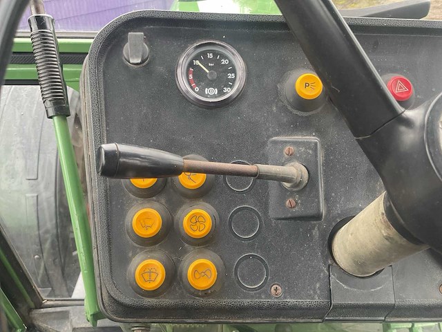 1981 - fendt - 309lsa - turbomatik - vierwielaangedreven landbouwtractor - afbeelding 16 van  29