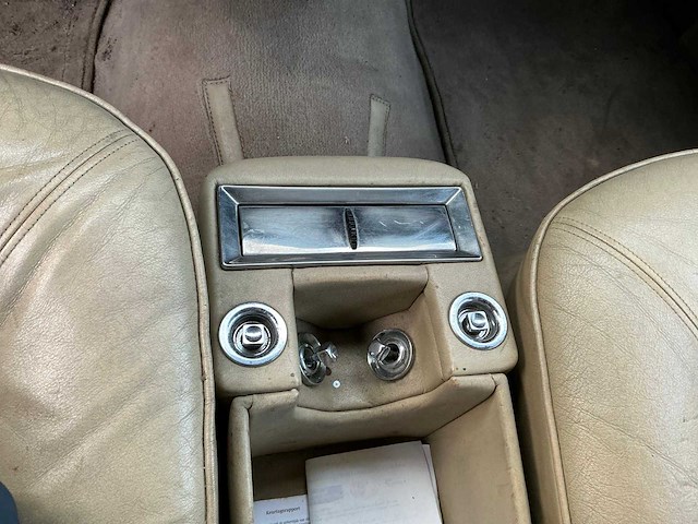 1981 bentley mulsanne personenauto - afbeelding 43 van  65