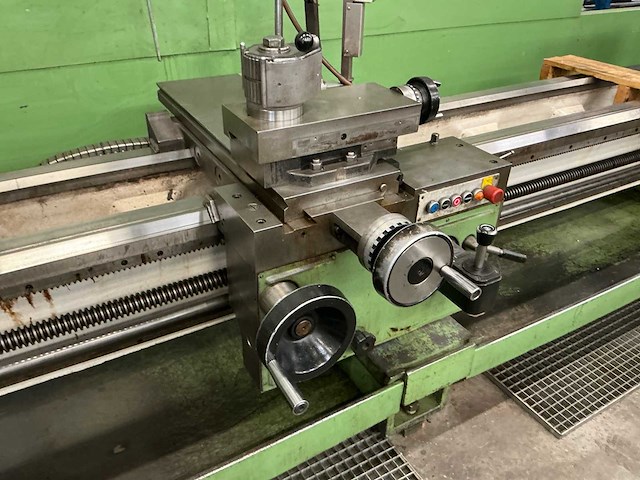 1981 colchester lathe magnum 1250 precisie draaibank - afbeelding 17 van  39