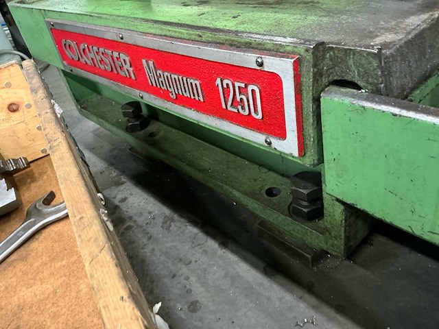 1981 colchester lathe magnum 1250 precisie draaibank - afbeelding 25 van  39