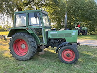 1981 fendt farmer 104ls tweewielaangedreven landbouwtractor - afbeelding 20 van  24
