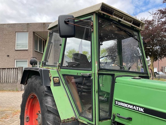 1981 fendt farmer 308ls turbomatik tweewielaangedreven landbouwtractor - afbeelding 16 van  29