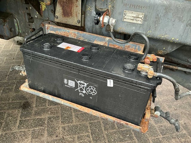 1981 fendt favorit 614 ls vierwielaangedreven landbouwtractor - afbeelding 8 van  51