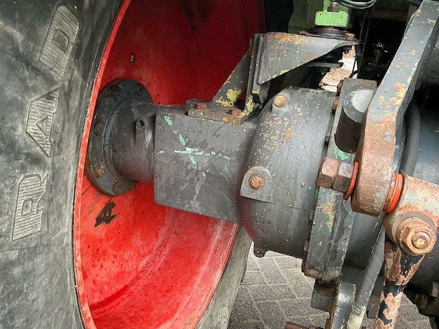 1981 fendt favorit 614 ls vierwielaangedreven landbouwtractor - afbeelding 24 van  51