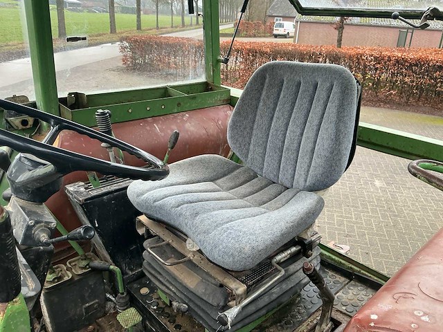 1981 fendt favorit 614 ls vierwielaangedreven landbouwtractor - afbeelding 32 van  51