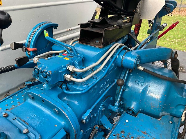 1981 ford 4610 oldtimer tractor - afbeelding 4 van  21