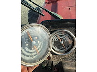 1981 international 1255-a vierwielaangedreven landbouwtractor - afbeelding 16 van  19