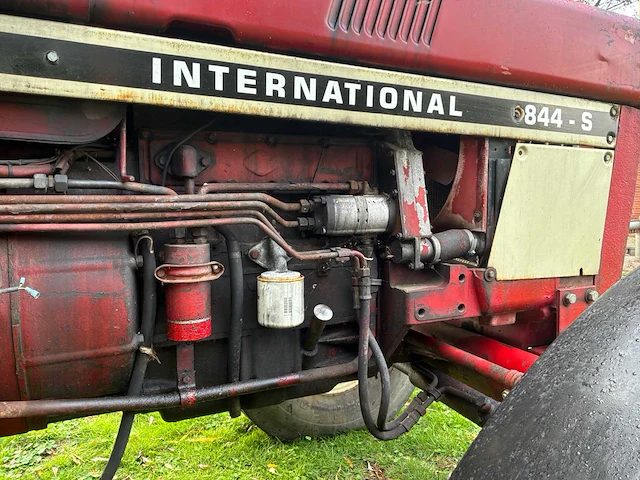 1981 international 844-s 2wd - afbeelding 16 van  57