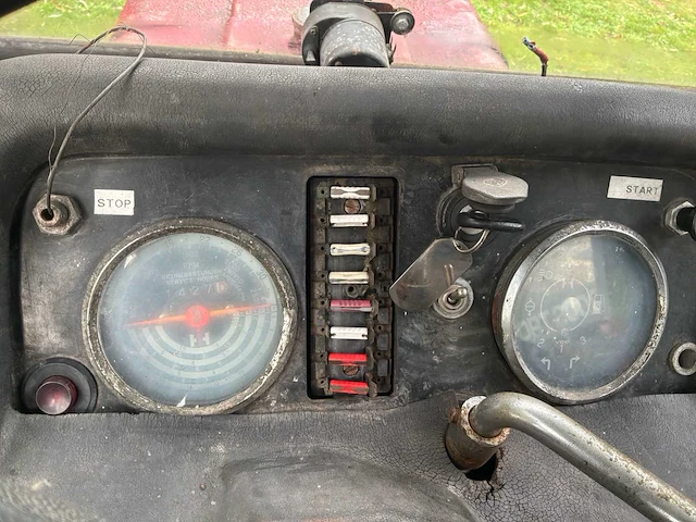 1981 international 844-s 2wd - afbeelding 24 van  57