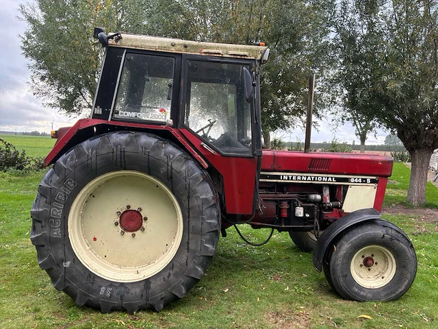 1981 international 844-s 2wd - afbeelding 53 van  57