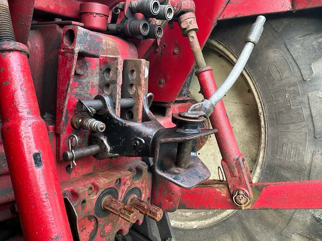 1981 international 844-s 2wd - afbeelding 39 van  57