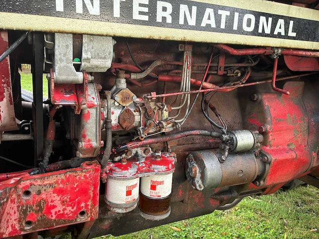1981 international 844-s 2wd - afbeelding 1 van  56